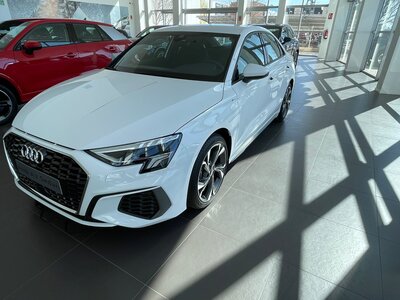 nuevos Audi A3 à Albacete chez Wagen Motors